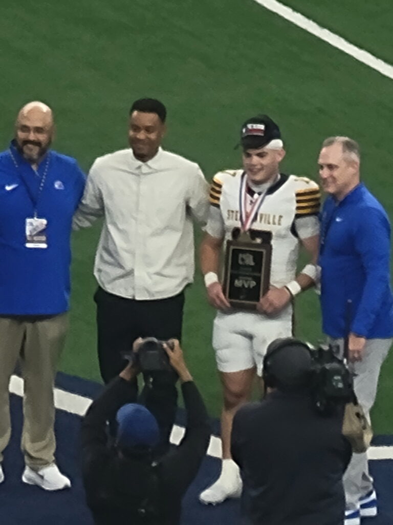 9b8ee7be D029 4a70 Abb5 0b134ffc4e53